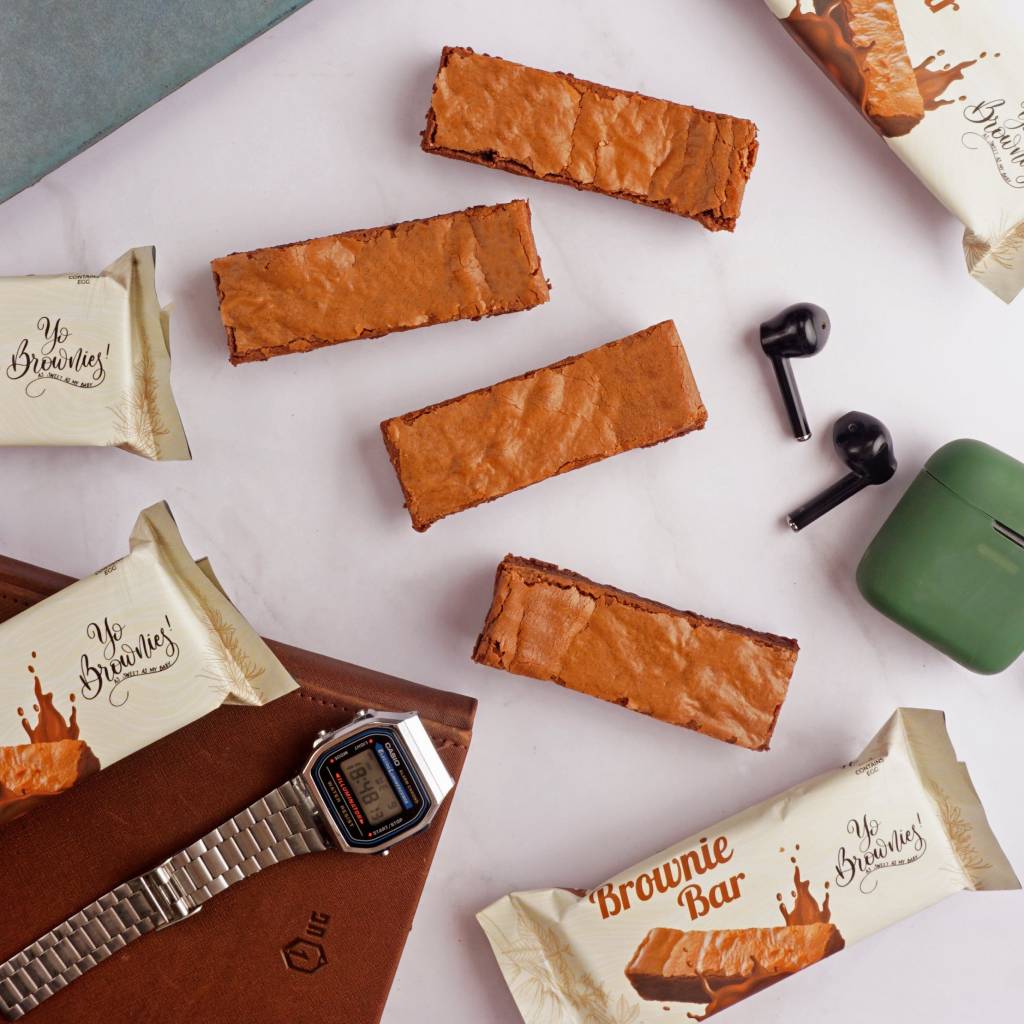 Brownie Bars: Melt in your mouth! (25+ ⭐⭐⭐⭐⭐ Reviews)